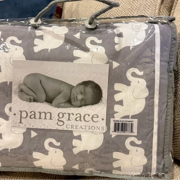 Elephant 6 Piece Crib Bedding Set - Picture 3 of 12